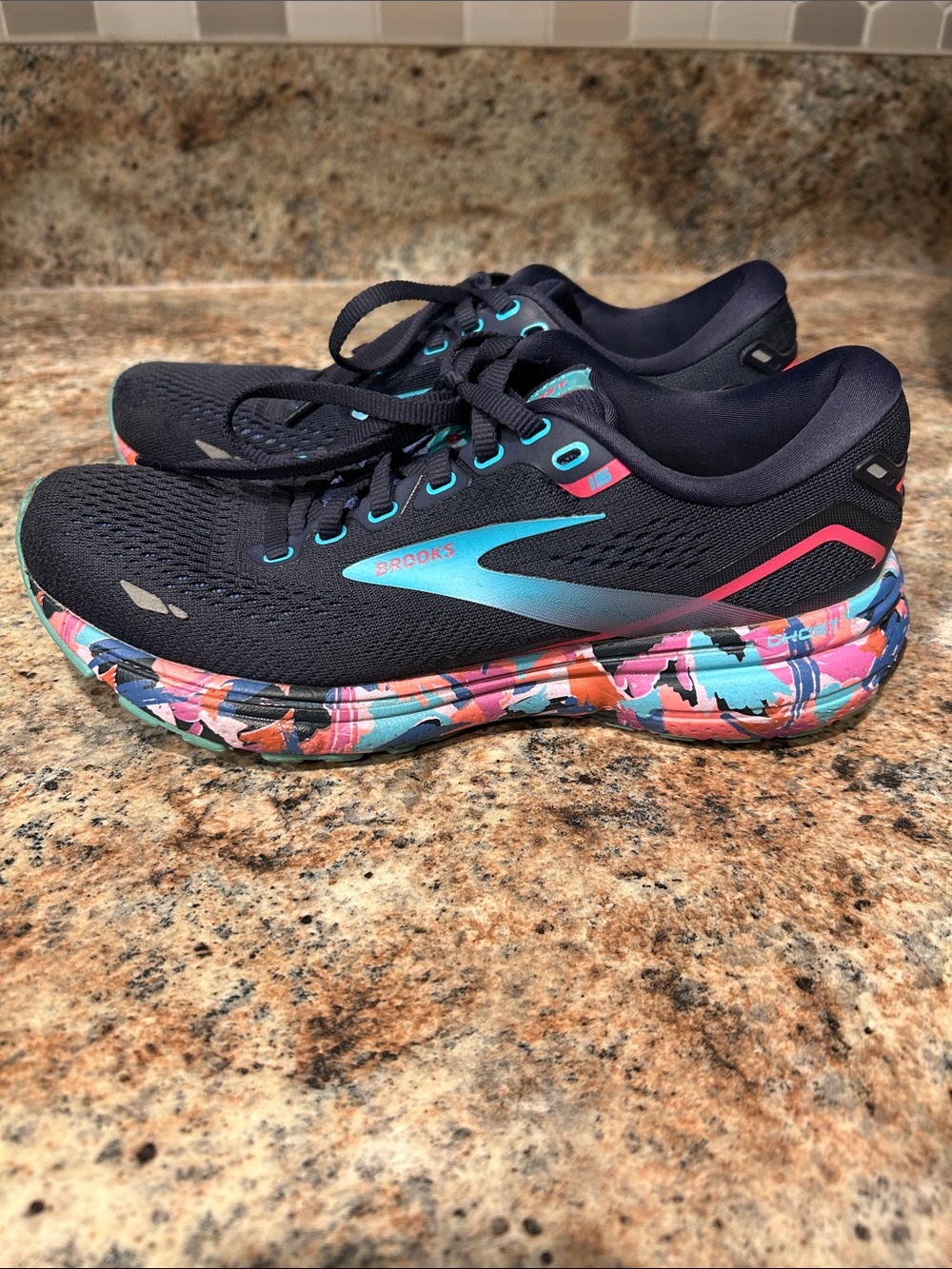 Brooks Ghost 15 Navy Athletic  Shoes Turquoise/Multicolor watercolor sole 6.5 - Picture 2 of 8